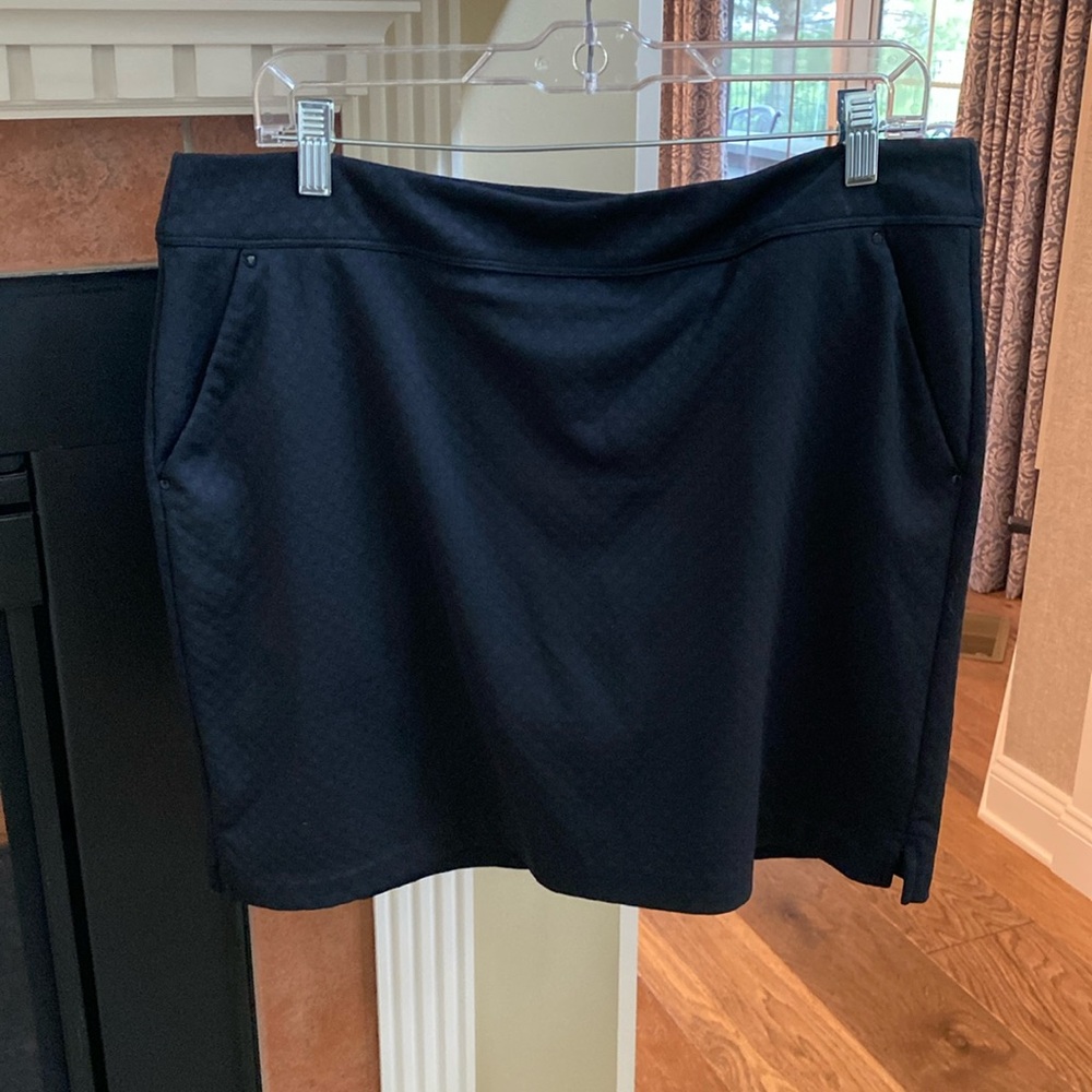 Black womens golf skort